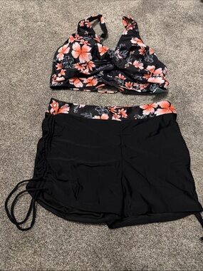 Aqua Eve Floral Black & Coral Two-Piece Swim Set with Boyshorts
